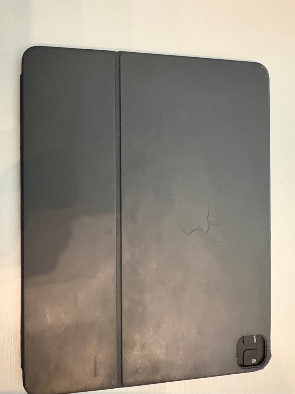 Apple Black Smart Folio Tablet Cover with keyboard